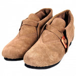 Braune Mittelalter Schuhe mit Metallspange